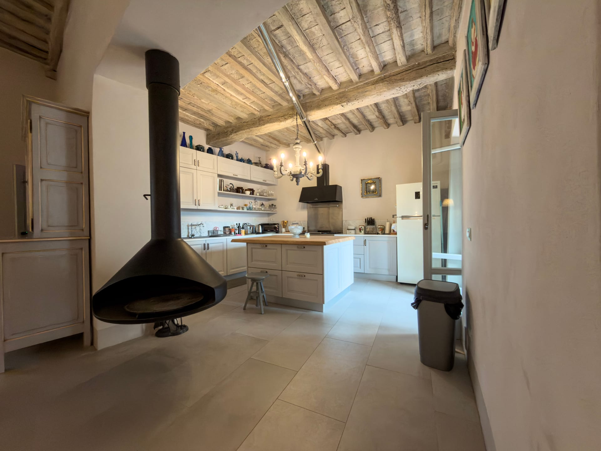 Duplex ristrutturato nel centro storico — 3 di 5