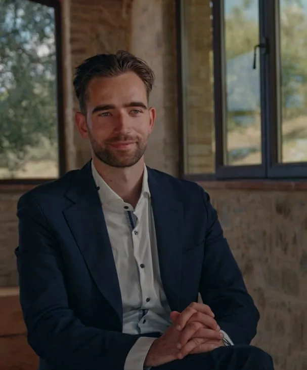 Andrej Avi — Immobilienmakler in der Toskana