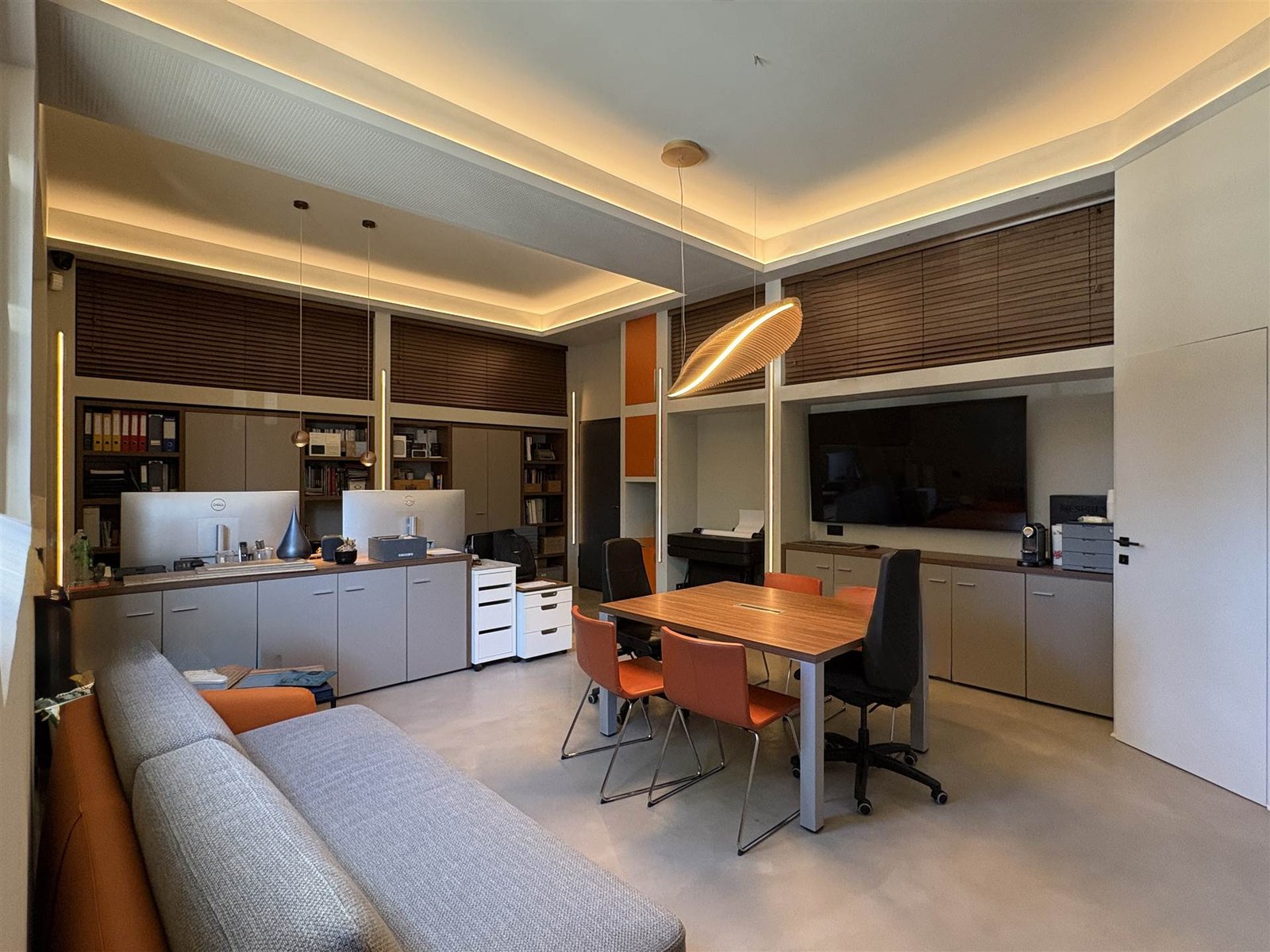 Unabhängiges Büro mit eigenem Eingang — Palazzina Florenz