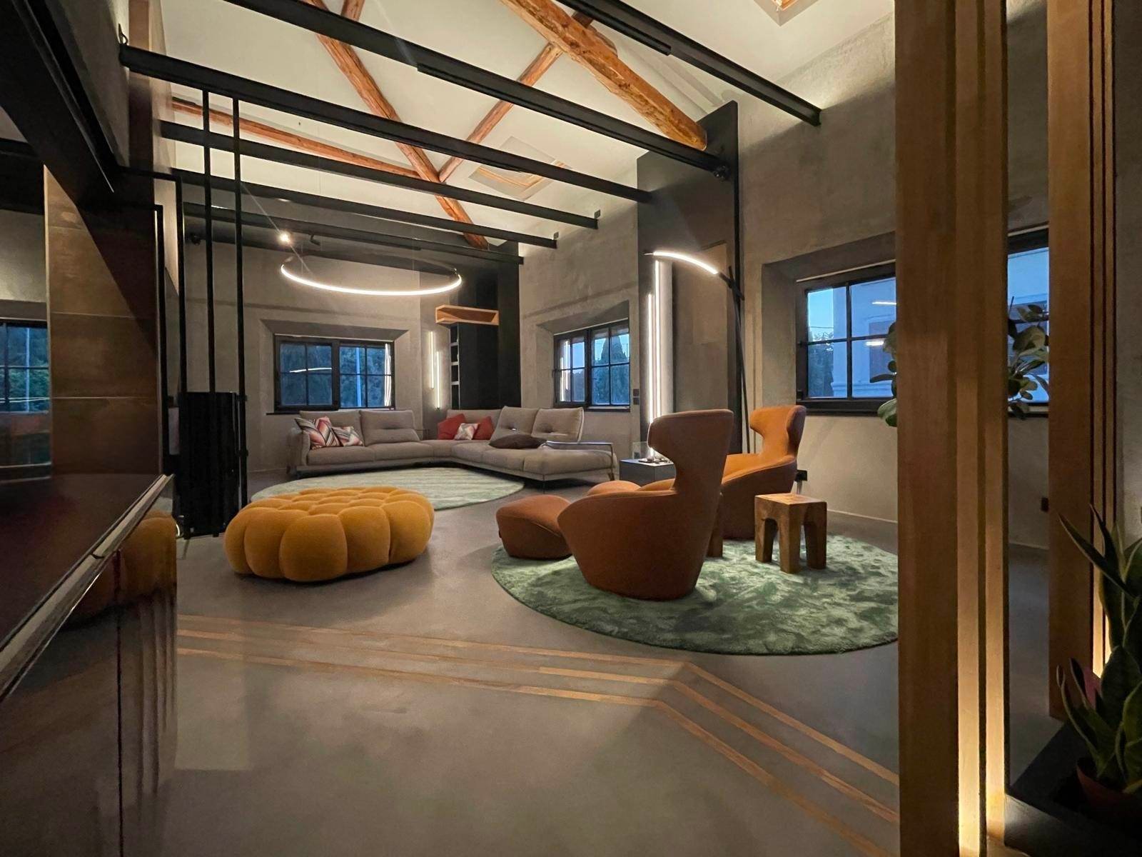 Kernsanierte Palazzina mit Designermöbeln — Florenz